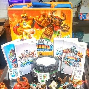 Nintendo Skylanders Huge Lot,Carry Case,Games,protals And 50 Figures
